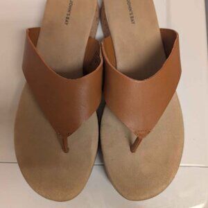 St. John’s Bay Women’s Sandals Size: 11 Color: Cognac